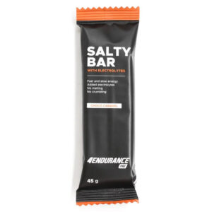 Barre énergétique Salty Bar 4Endurance Pro pour athlètes d’endurance, combinant énergie rapide et lente afin de soutenir un effort intense et maintenir un niveau d’énergie élevé pendant l’entraînement.